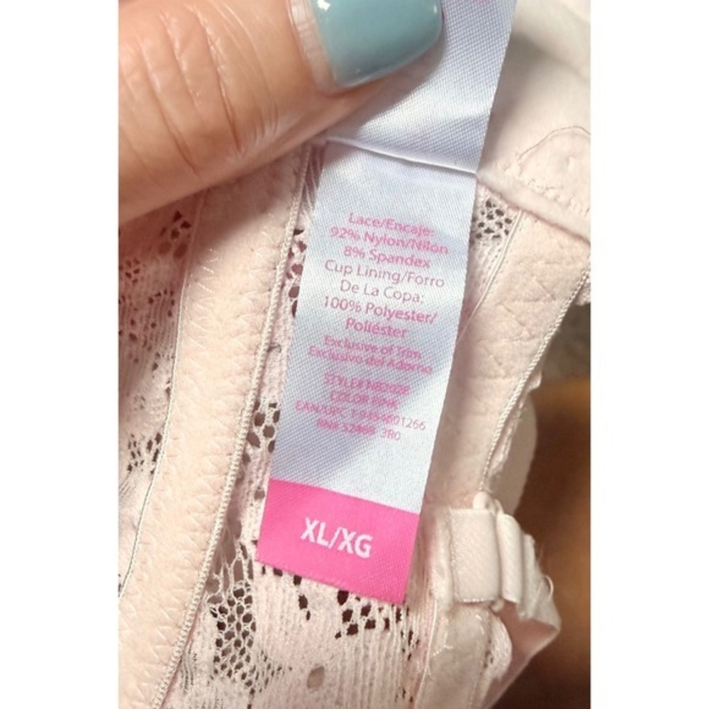 Pink Lace Bralette XL NWT Wireless Hook Eye Sexy Lacey Feminine Romantic - Picture 5 of 5